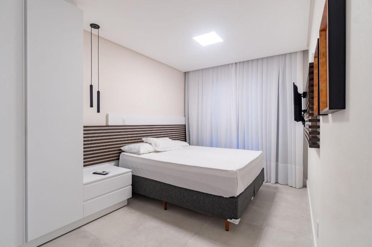 Porto Madero - Apartamento Em Condo Com Piscina Bombinhas Exterior foto